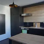 Apartments- Stilvolles 95 Qm Mit Balkon Und Parkplatz Augsburg