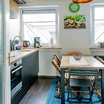 Apartment Apartments- Stilvolles 95 Qm Mit Balkon Und Parkplatz *