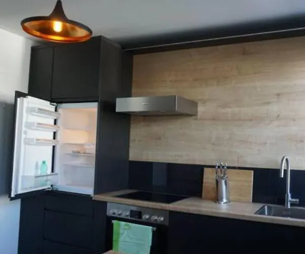 Apartments- Stilvolles 95 Qm Mit Balkon Und Parkplatz * Augsburg