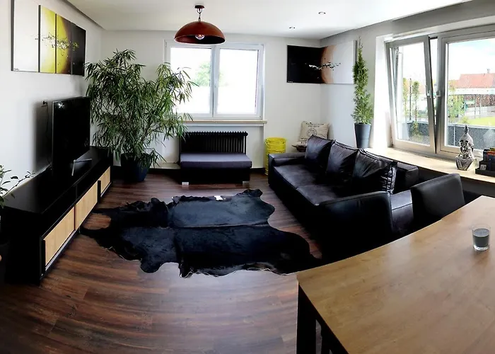 Apartments- Stilvolles 95 Qm Mit Balkon Und Parkplatz Lejlighed Augsburg